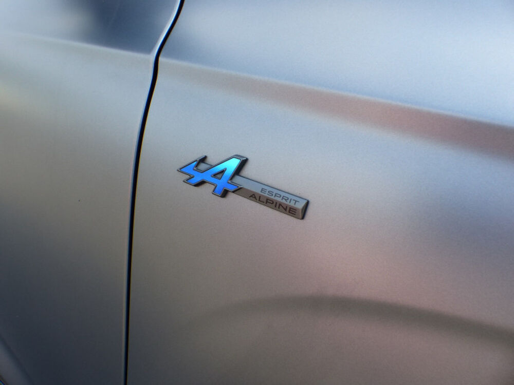Espace 1.2 E-TECH FULL HYBRID 200CH ESPRIT ALPINE 7 PLACES - 24 2024 occasion 77144 Mont&eacute;vrain