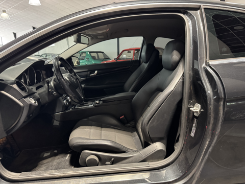 Classe C C 250 C250 2.2 CDI 205CV GPS 131 900 KM PLB AUTO 2013 occasion 12000 RODEZ