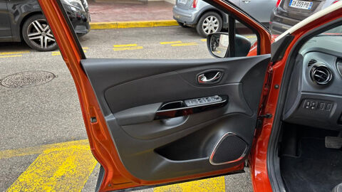 Captur 1.2 TCE 120CH INTENS EDC 2013 occasion 06400 Cannes
