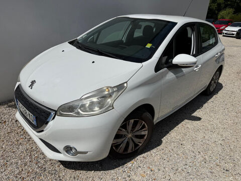 Annonce voiture Peugeot 208 5490 €