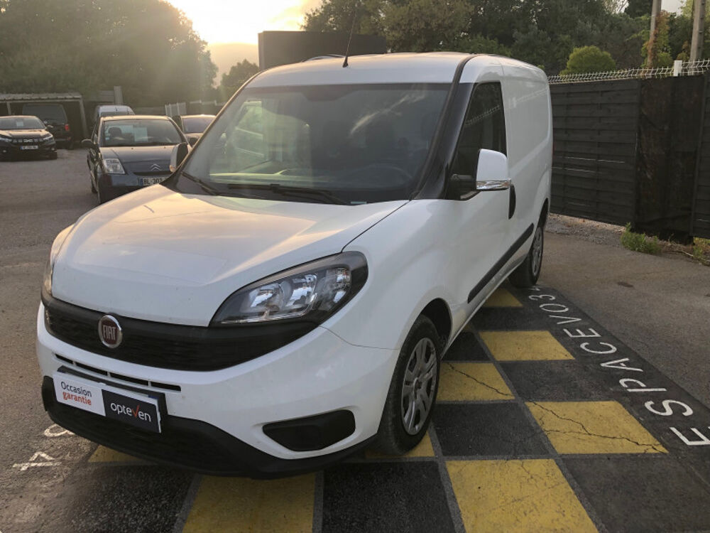 Doblo 1.6 MULTIJET 105CH 705KG PRO LOUNGE 2023 occasion 34970 Lattes