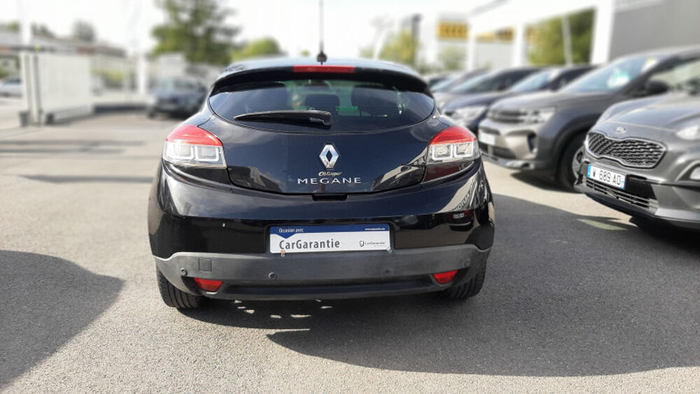 M&eacute;gane III Coup&eacute; 1.6 DCI 130CH ENERGY FAP BOSE ECO&sup2; 2012 occasion 08000 Warcq
