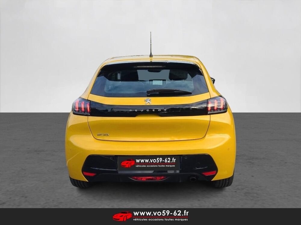 208 1.2 PureTech 100ch S&S Allure 2019 occasion 62000 Arras