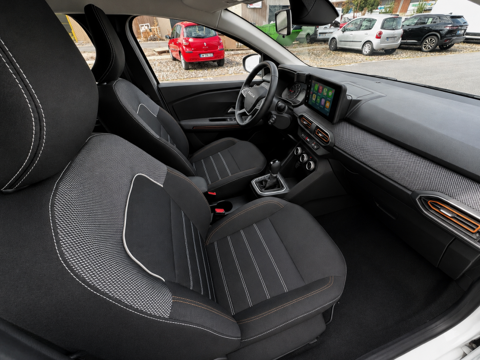 Sandero 1.0 TCE 90CH STEPWAY EXPRESSION CVT / 1&Egrave;RE MAIN / APPLE CARP 2023 occasion 94260 Fresnes