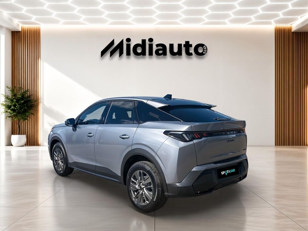 3008 1.2 Hybrid 145ch Allure e-DCS6 / Pack Panoramic Navigation 2026 occasion 28500 Vernouillet
