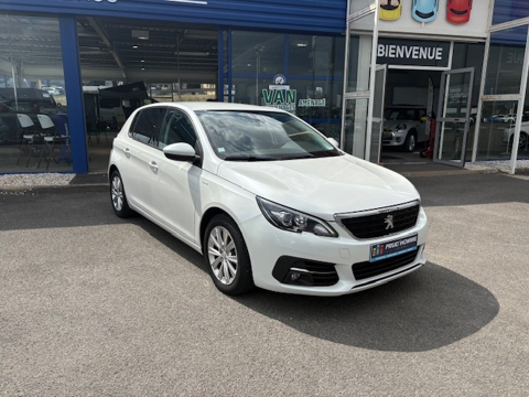 308 1.2 PURETECH 130CH E6.C S&S STYLE DISTRIBUTION NEUVE 2019 occasion 16400 Puymoyen