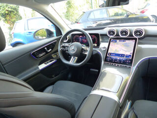 Classe GLC 400 E HYBRID 381CH AMG LINE + 4MATIC 9G-TRONIC 2024 occasion 77144 Mont&eacute;vrain