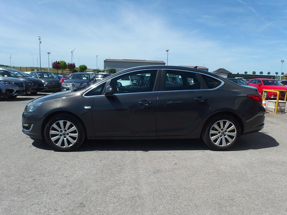 Astra 1.6 CDTI 110CH ECOFLEX COSMO START&STOP 2015 occasion 10600 Savi&egrave;res