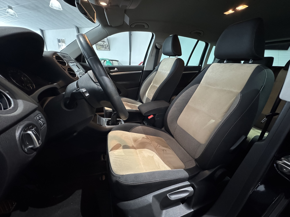 Tiguan 1.4 TSI 122CH BLUEMOTION SPORT PREMIERE MAIN 57 500 KM 2012 occasion 12000 RODEZ