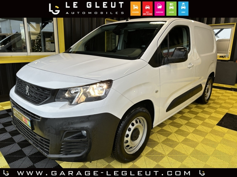 Peugeot Partner M 800KG ELECTRIQUE 136CH BATTERIE 50 KWH 2023 occasion Qu&eacute;ven 56530