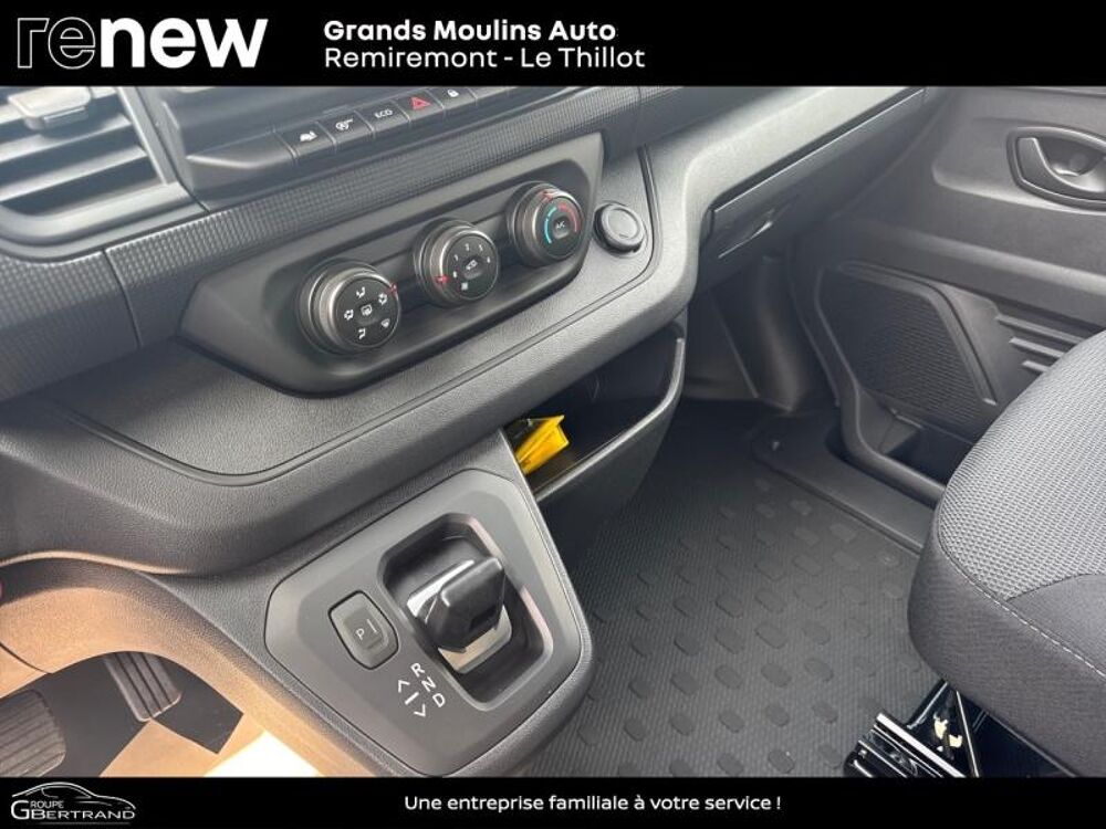 Trafic combi 2.0 Blue dCi 150ch Evolution auto -25 2026 occasion 88160 Le Thillot
