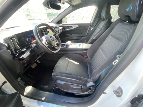 Espace 1.2 E-TECH FULL HYBRID 200CH ESPRIT ALPINE 7 PLACES - 24 2024 occasion 53810 CHANGE