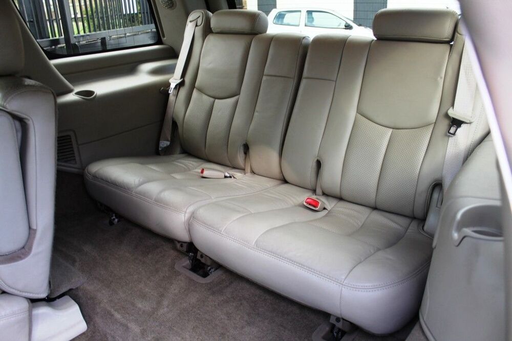 Escalade 6.0 V8 345 BVA 4X4 2005 occasion 59223 Roncq
