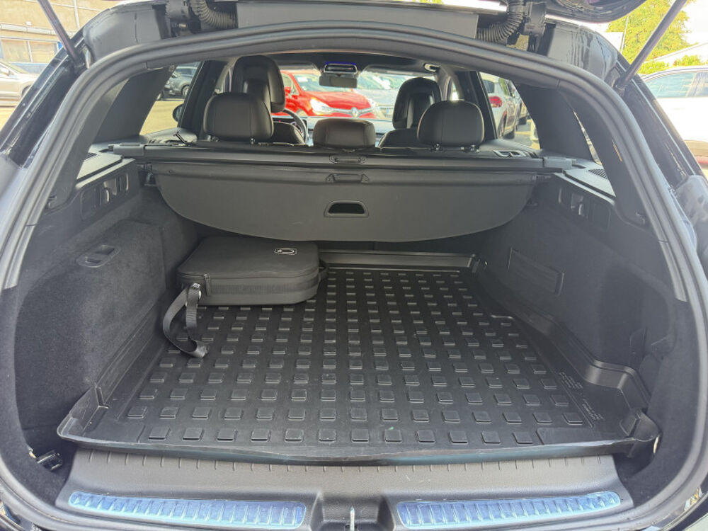 Classe C 300 E 204+129CH AMG LINE 2023 occasion 07200 Aubenas