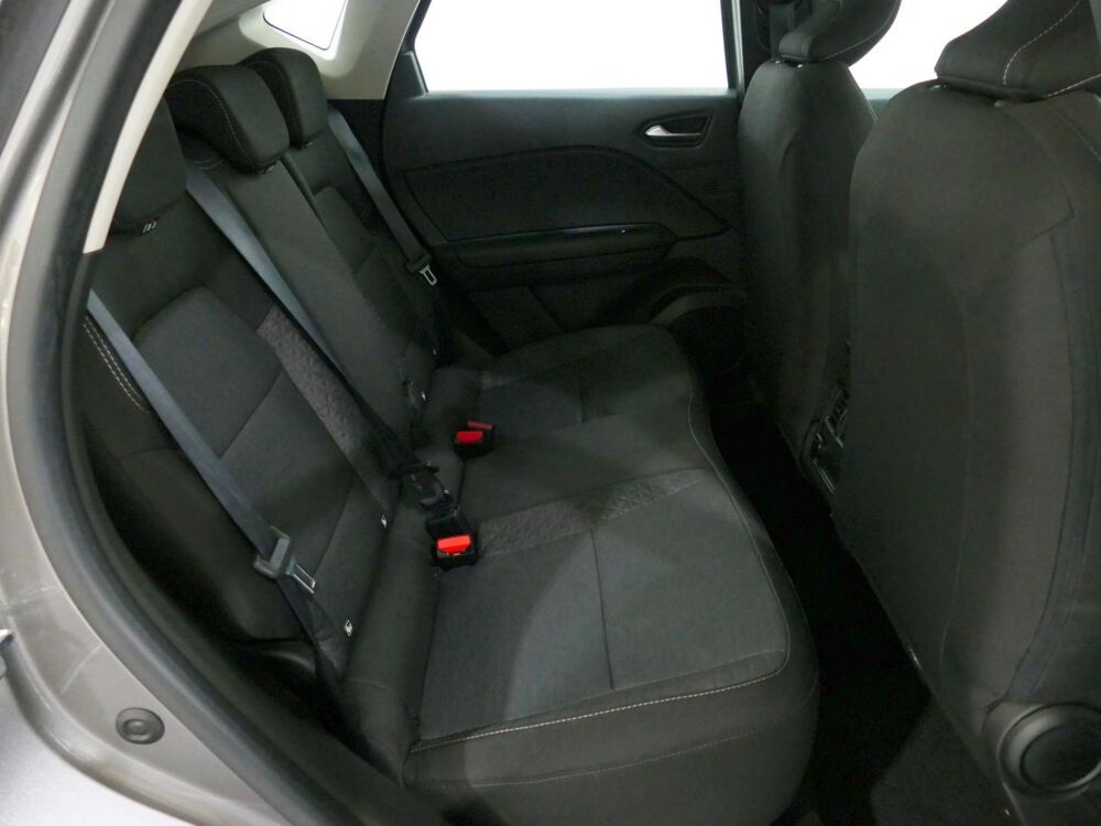 Captur 1.6 E-Tech hybride 145ch Evolution 2023 occasion 77400 Lagny-sur-Marne