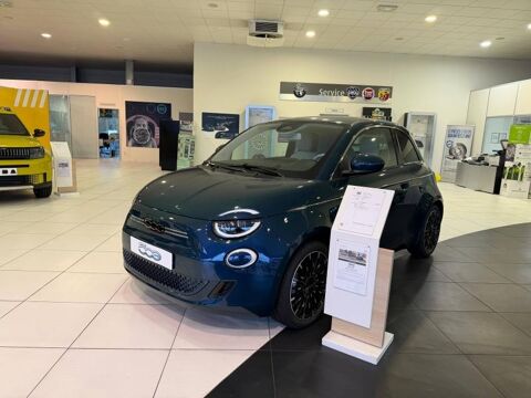 Fiat 500 e 118ch La Prima MY25 2025 occasion Salon-de-Provence 13300