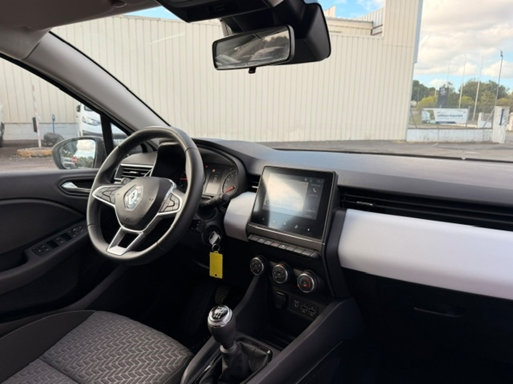 Clio V 1.0 TCE 90CH EVOLUTION 2023 occasion 16400 Puymoyen