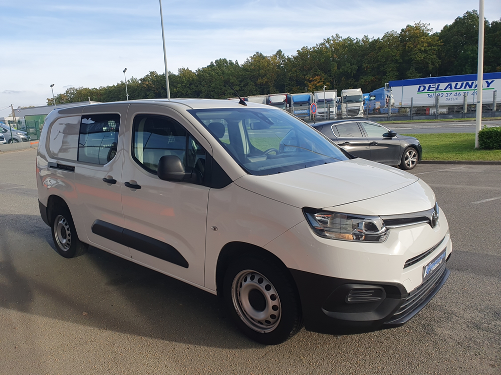 Proace LONG 100 D-4D CABINE APPROFONDIE ACTIVE RC21 2021 occasion 28630 Nogent-le-Phaye