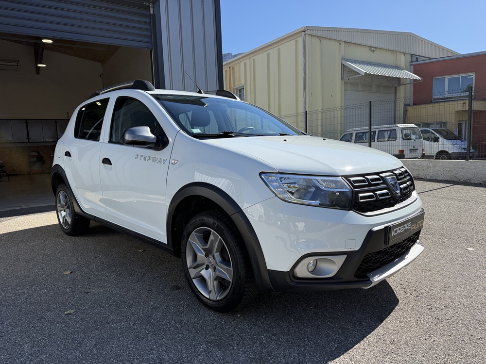 Sandero 1.0 SCE 75CH URBAN STEPWAY / GARANTIE 1 AN / 1 ERE MAIN / 2021 occasion 38340 Voreppe