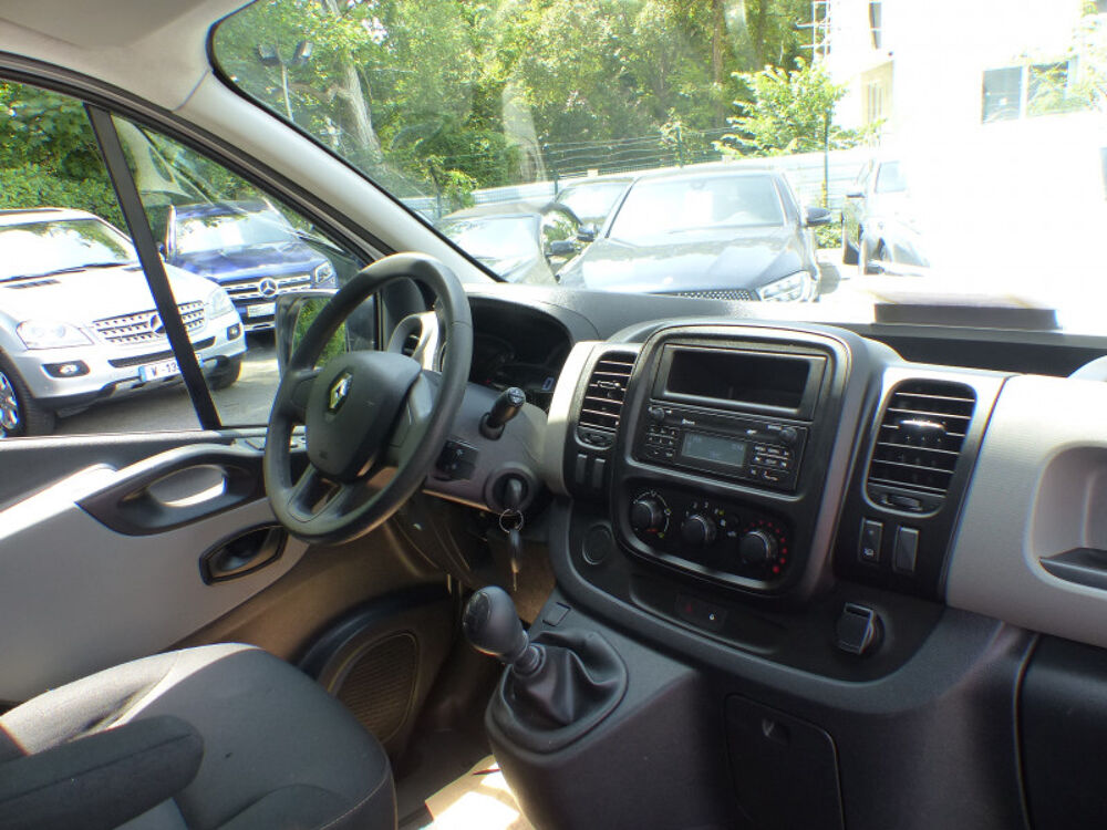 Trafic L2H1 1200 1.6 DCI 95CH CONFORT EURO6 2017 occasion 77144 Mont&eacute;vrain