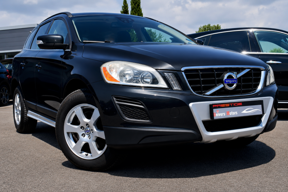 XC60 D3 AWD 163CH MOMENTUM GEARTRONIC 2011 occasion 34740 Vendargues
