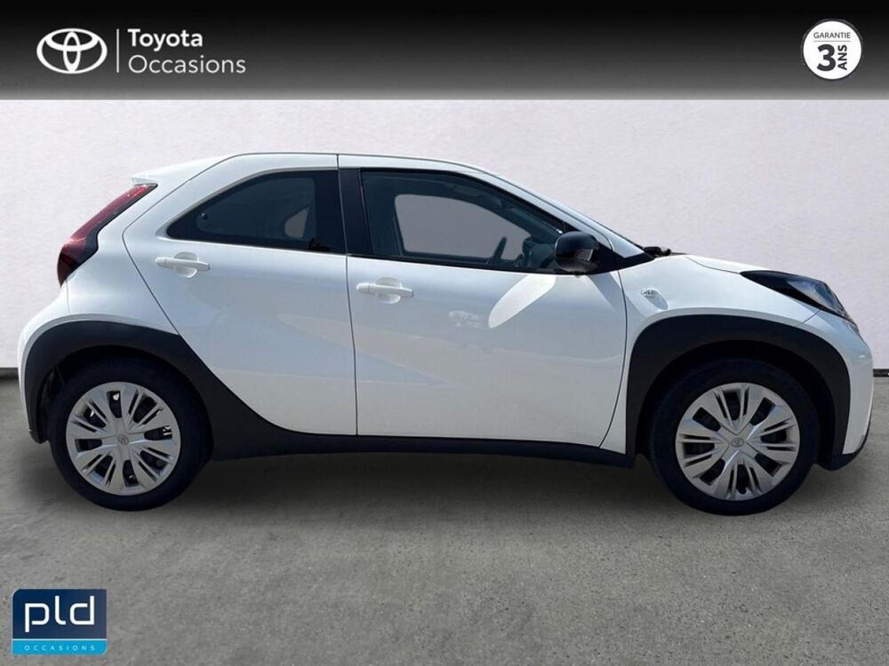 Aygo 1.0 VVT-i 72ch Dynamic S-CVT MY24 2023 occasion 13300 Salon-de-Provence