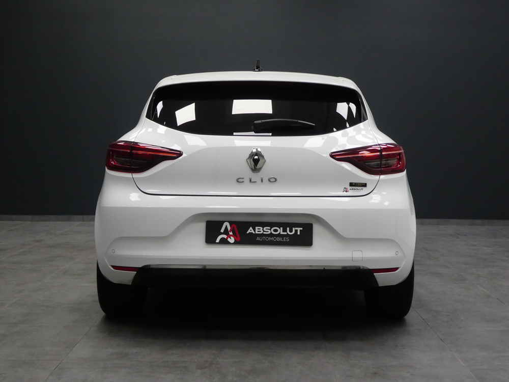 Clio V 1.6 E-TECH 145CH FULL HYBRID TECHNO 2023 occasion 77100 Nanteuil-l&egrave;s-Meaux