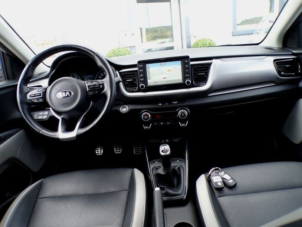 Stonic 1.0 T-GDI 120CH ISG PREMIUM / TOIT OUVRANT 2018 occasion 38260 La C&ocirc;te-Saint-Andr&eacute;