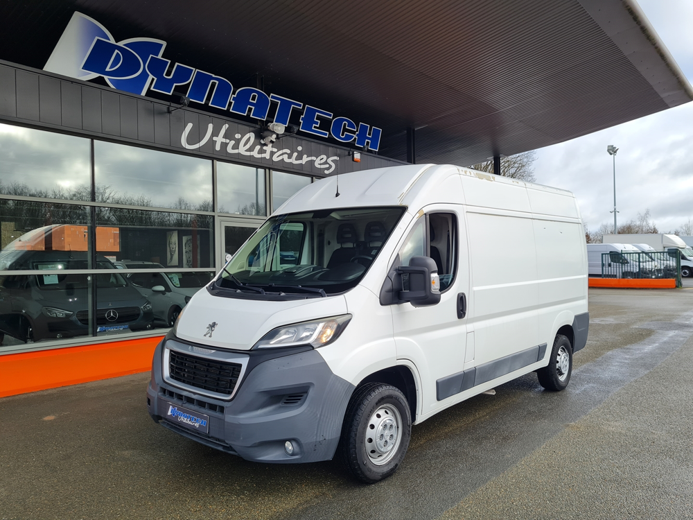 Boxer 335 L2H2 2.0 BLUEHDI 130 S&S PREMIUM 2017 occasion 28630 Nogent-le-Phaye