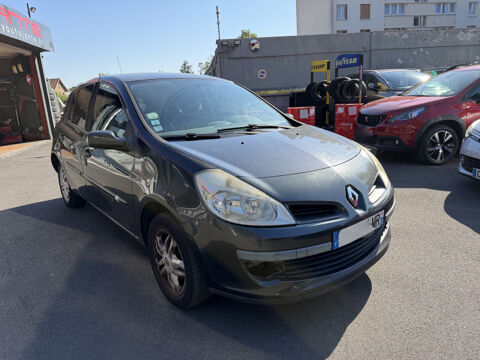 Clio III 1.2 16V 75CH CONFORT DYNAMIQUE 5P 2005 occasion 93220 Gagny