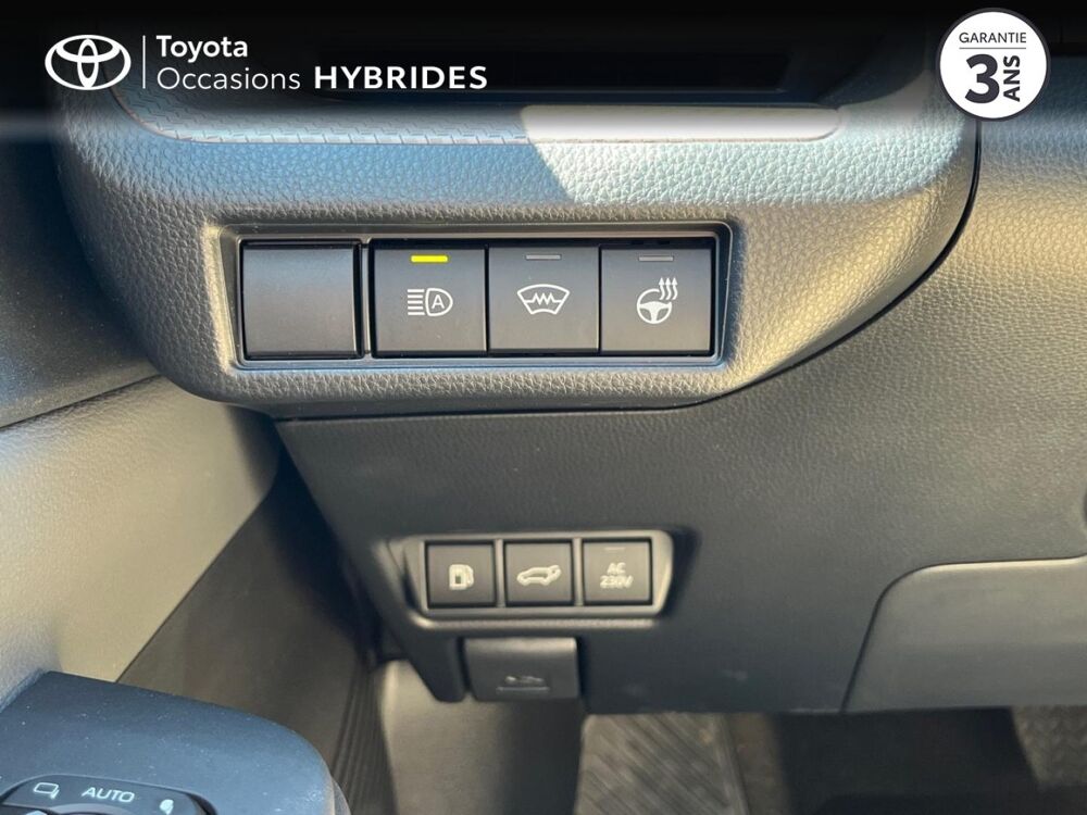 Prius 2.0 Hybride Rechargeable 223ch Lounge NG23 2024 occasion 44600 Saint-Nazaire