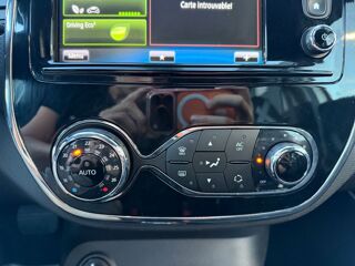 Captur 1.2 TCE 120CH INTENS EDC / MOTEUR NEUF CHANGE EN 2025 2013 occasion 38130 ECHIROLLES