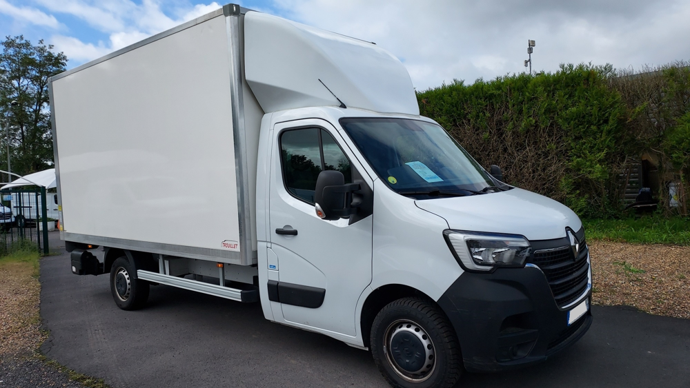 Master F3500 L3 2.3 BLUE DCI 145CH 20M3 CONFORT CAISSE +HAYON 2024 occasion 60600 Clermont