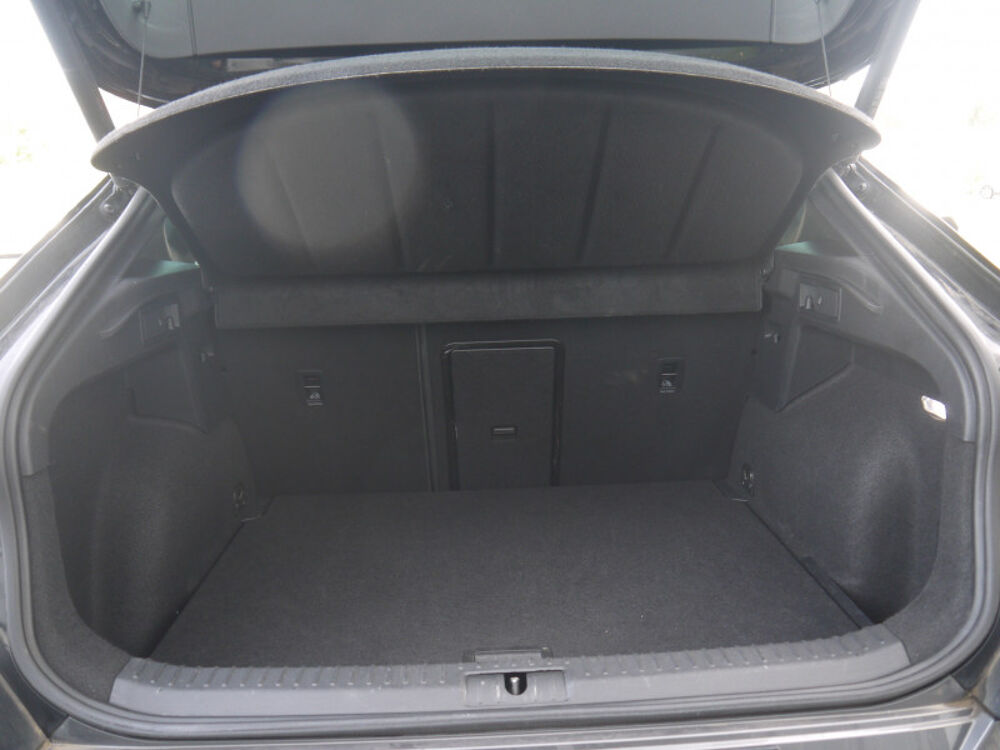 Formentor 2.0 TDI 150CH V BUSINESS EDITION DSG7 4DRIVE 4x4 / 20825HT / 2022 occasion 38260 La C&ocirc;te-Saint-Andr&eacute;