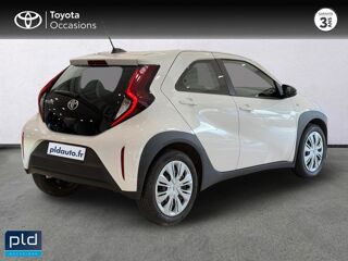Aygo 1.0 VVT-i 72ch Dynamic 2024 occasion 13290 Les Milles