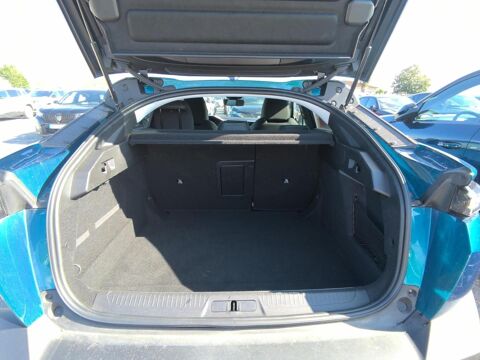 408 Hybrid 145ch Allure e-DCS6 / NAV / VISION 360 / ADML 2025 occasion 56850 Caudan