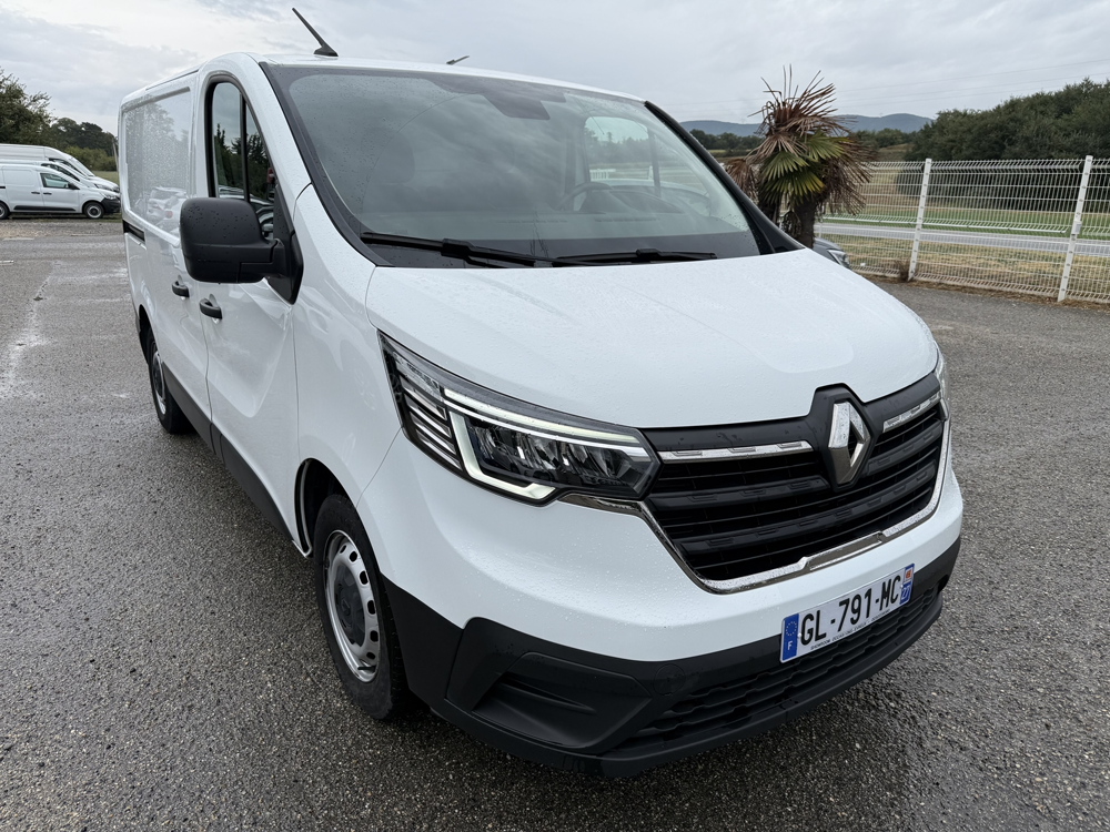 Trafic L1H1 2T8 2.0 BLUE DCI 110CH CONFORT 2023 occasion 26740 Les Tourrettes