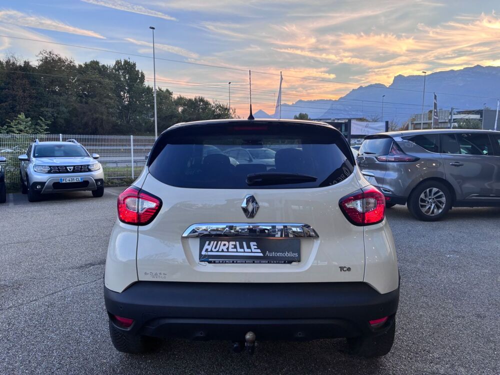Captur 0.9 TCE 90CH STOP&START ENERGY INTENS EURO6 114G 2016 2016 occasion 38130 ECHIROLLES