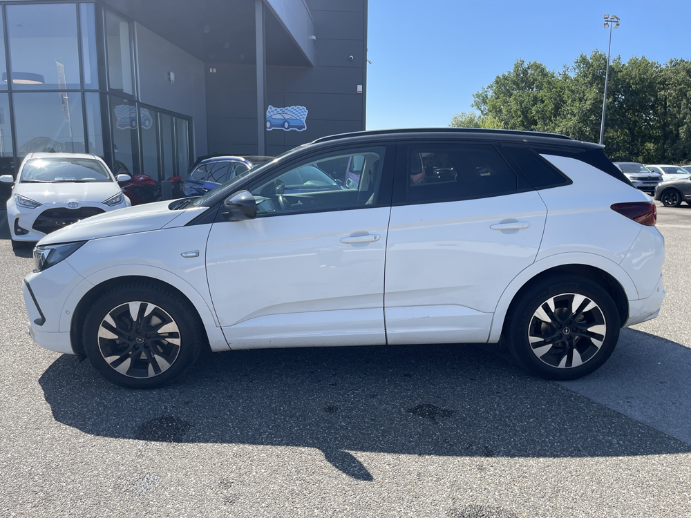Grandland 1.5 D 130CH ELEGANCE BUSINESS BVA8 2022 occasion 33700 M&eacute;rignac