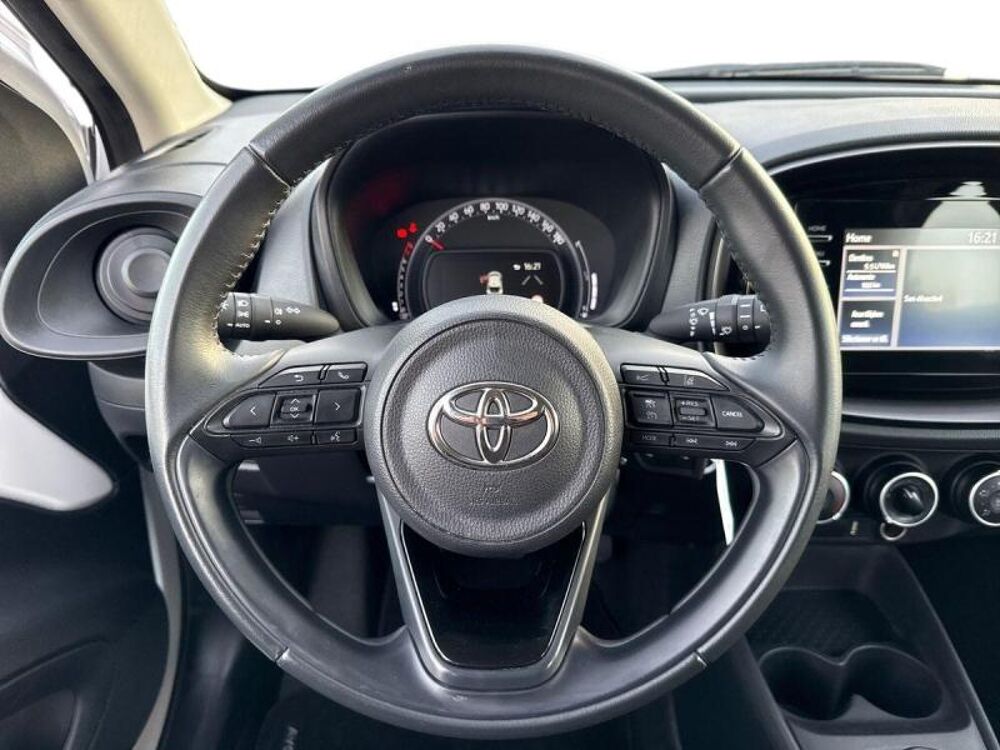 Aygo 1.0 VVT-i 72ch Dynamic 2023 occasion 13290 Les Milles