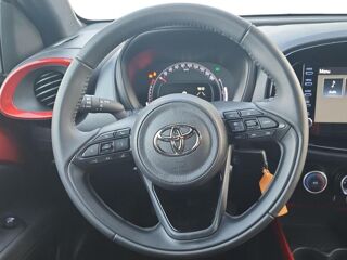 Aygo 1.0 VVT-i 72ch Design 2023 occasion 13730 Saint-Victoret