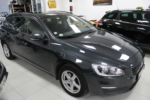 V60 D2 120CH KINETIC BUSINESS GEARTRONIC 2016 occasion 77120 Coulommiers
