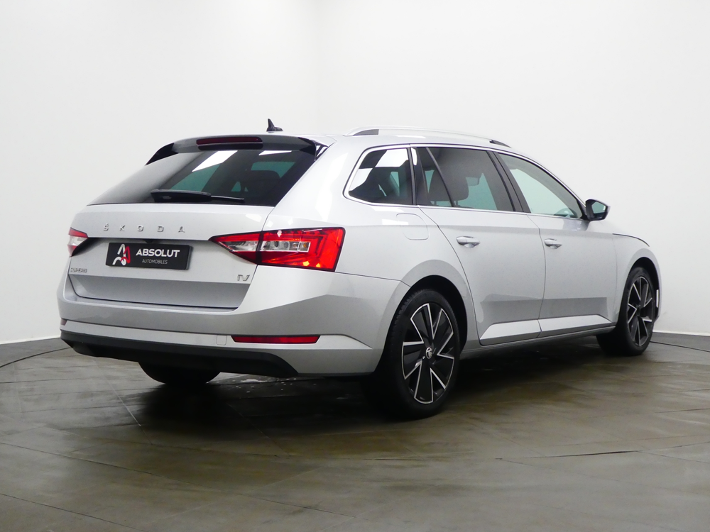 Superb 1.4 TSI PHEV 218CH STYLE DSG6 2022 occasion 77100 Nanteuil-l&egrave;s-Meaux