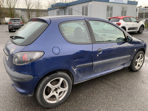 206 1.4 X LINE 3P 2001 occasion 91220 Br&eacute;tigny-sur-Orge