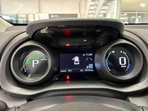 Yaris Cross 116h Dynamic MY22 2023 occasion 13300 Salon-de-Provence