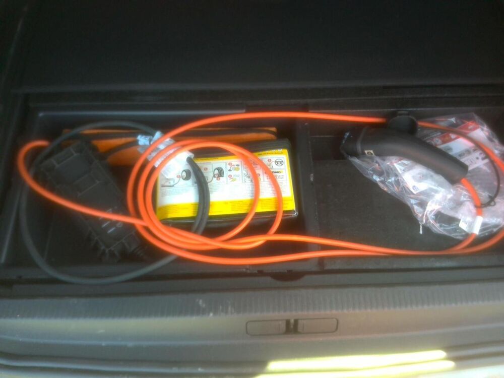 C5 aircross Hybrid rechargeable 225ch Shine &euml;-EAT8 / TOIT OUVRANT / HAYO 2023 occasion 82000 Montauban