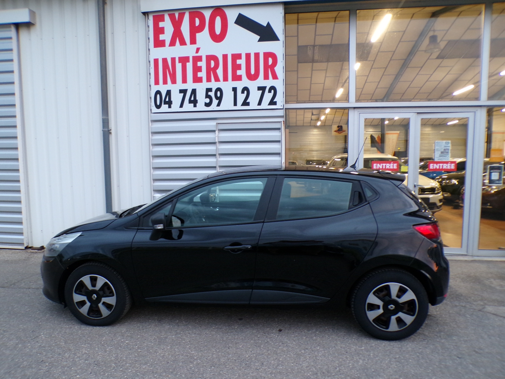 Clio IV IV 0.9 TCE 90CH ENERGY ZEN ECO&sup2; 99G 2013 occasion 38150 Salaise-sur-Sanne