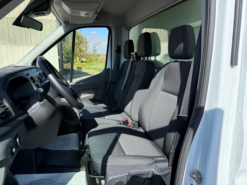 Transit L4 2.0 ECOBLUE 130CH TREND CAISSE HAYON 2024 occasion 70210 Montdor&eacute;