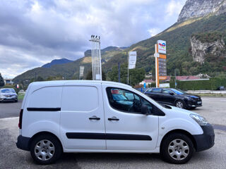 Partner STANDARD 1.6 BLUEHDI 100CH S&S PREMIUM / SUIVI COMPLET PEUGE 2016 occasion 38130 ECHIROLLES