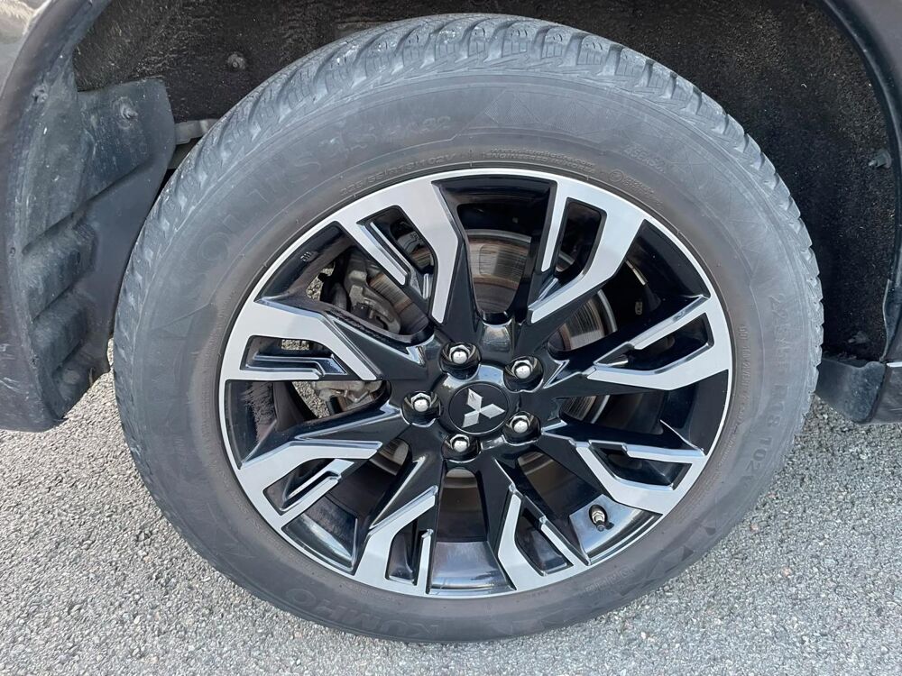 Outlander PHEV Hybride rechargeable 200ch Intense Style 2018 occasion 33320 Eysines